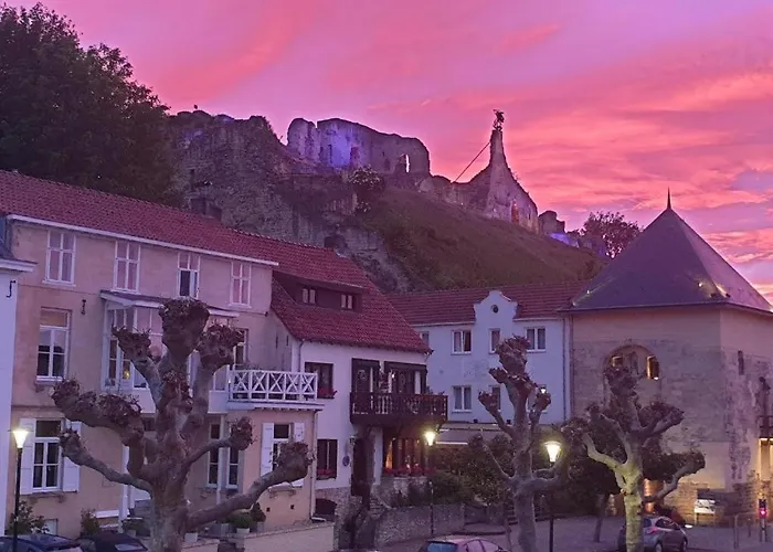 酒店 De La Ruine 法尔肯堡